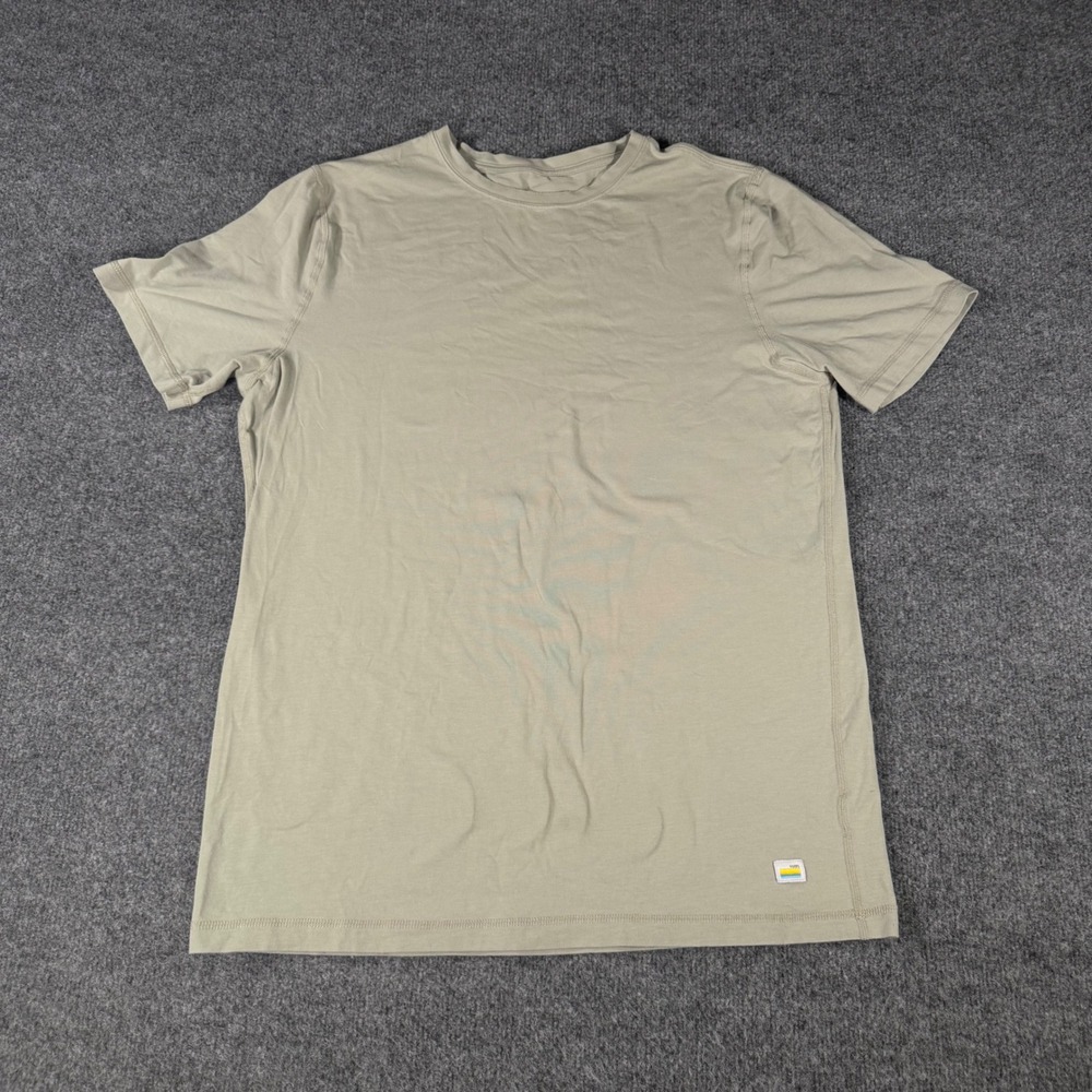 Vuori Strato Tech Tee Shirt Mens Large Khaki Sage Green Short Sleeve V101 Active